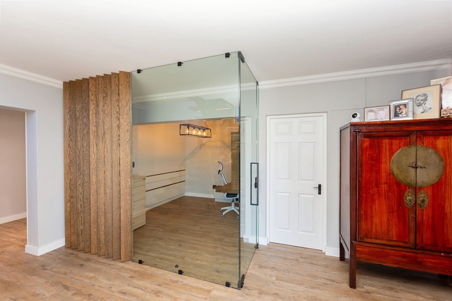 3 Bedroom Property for Sale in Calypso Beach Western Cape